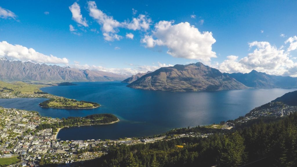 Guide to Contracting in New Zealand